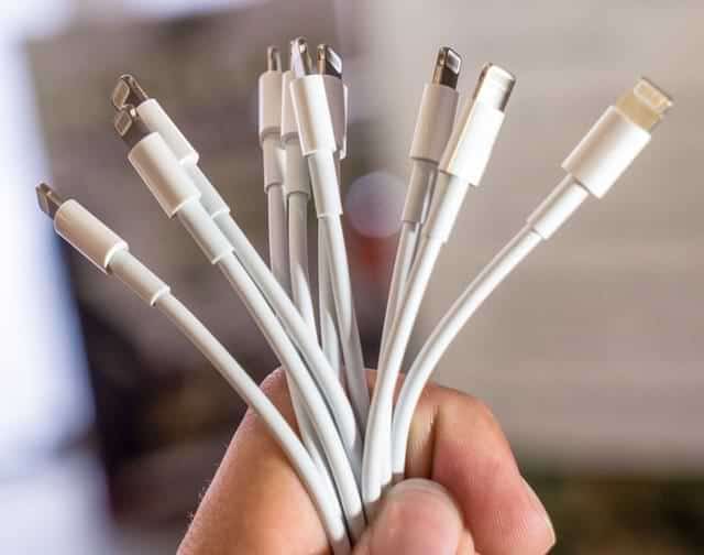 iPhone What Cables You Can And Cannot Use To Charge